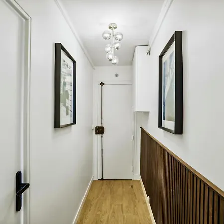 Apartment Beautiful 2bdr Near The Eiffel Tower Paris