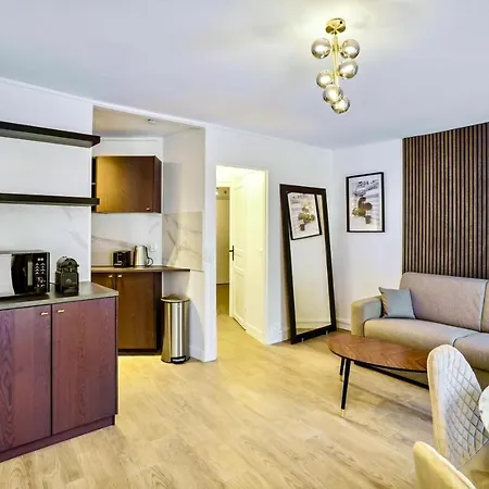 Beautiful 2bdr Near The Eiffel Tower Apartment *