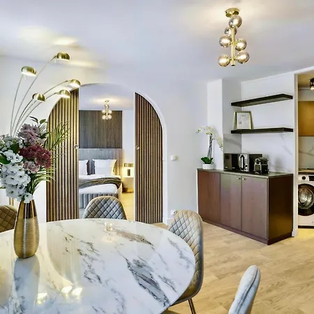 Beautiful 2bdr Near The Eiffel Tower Apartment *